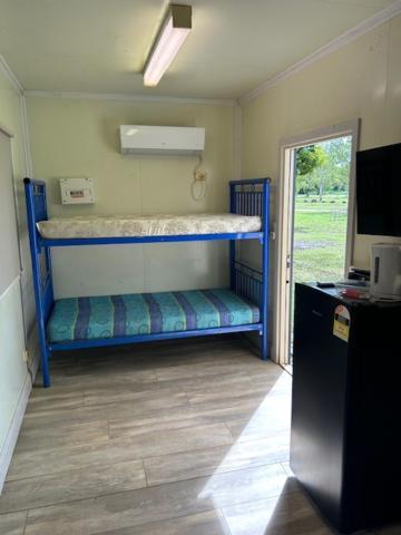 Territory Manor Motel & Caravan Park Mataranka Værelse billede